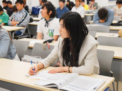 中央学院大学 学費 奨学金について ベスト進学ネット