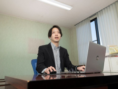ｅｌｉｃビジネス 公務員専門学校 学校案内 資料請求はコチラ ベスト進学ネット