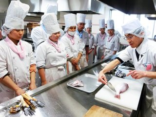 日本調理製菓専門学校 特徴や雰囲気 わが校のココが一番 ベスト進学ネット 日本調理製菓専門学校 特徴や雰囲気 わが校のココが一番 ベスト進学ネット