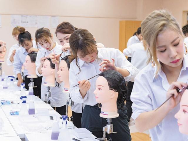 早稲田美容専門学校 社会人の方へ ベスト進学ネット 早稲田美容専門学校 社会人の方へ ベスト進学ネット
