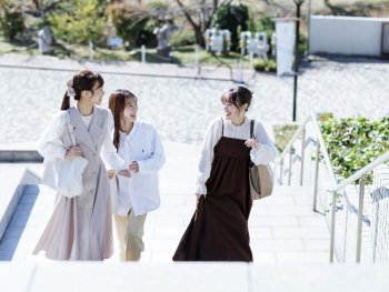 神戸女子大学 学校案内、資料請求はコチラ ベスト進学ネット