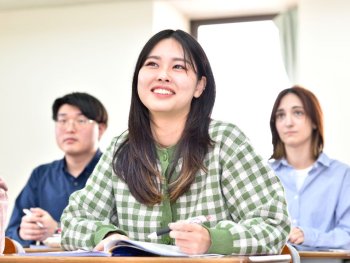 関西外語専門学校 学校案内、資料請求はコチラ ベスト進学ネット