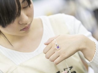 東京 ジュエリーデザイナー 専門学校 ジュエリーデザイナーを目指す学校の一覧はこちら ベスト進学ネット