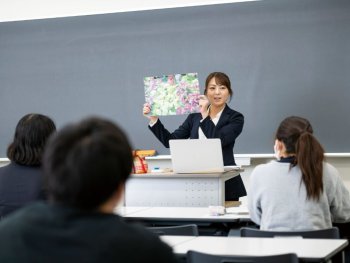 帝京科学大学