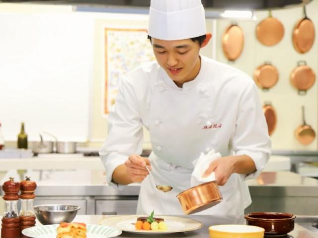 華調理製菓専門学校 学校案内 資料請求はコチラ ベスト進学ネット 華調理製菓専門学校 学校案内 資料請求はコチラ ベスト進学ネット