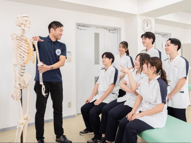 スポーツ健康医療専門学校