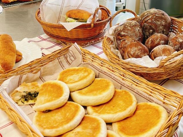 東京多摩調理製菓専門学校 調理高度技術学科 昼 2年 就職先 特徴 ベスト進学ネット