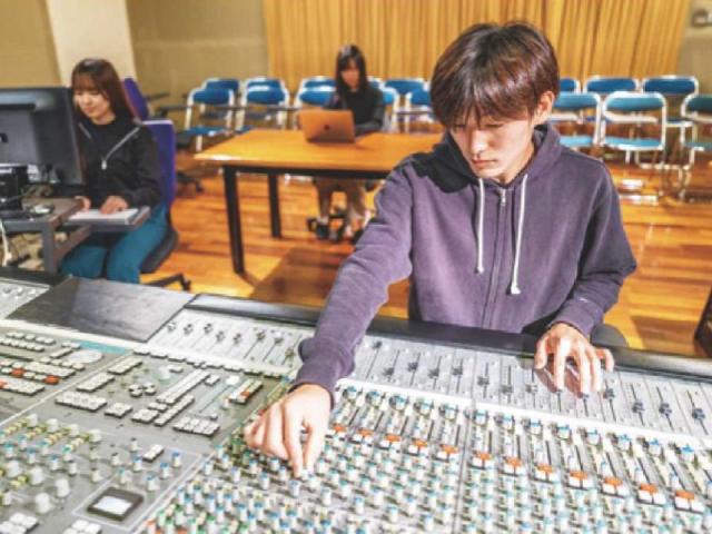 専門学校 東京ビジュアルアーツ 就職先 特徴 ベスト進学ネット 専門学校 東京ビジュアルアーツ 就職先 特徴 ベスト進学ネット