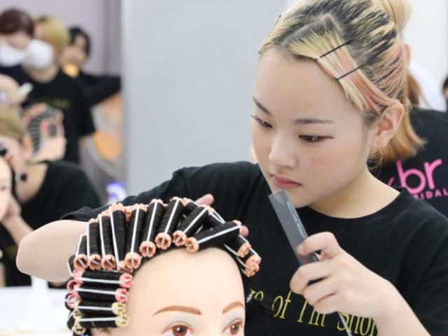 アイム湘南理容美容専門学校 美容科 3年制 就職先 特徴 ベスト進学ネット アイム湘南理容美容専門学校 美容科 3年制 就職先 特徴 ベスト進学ネット